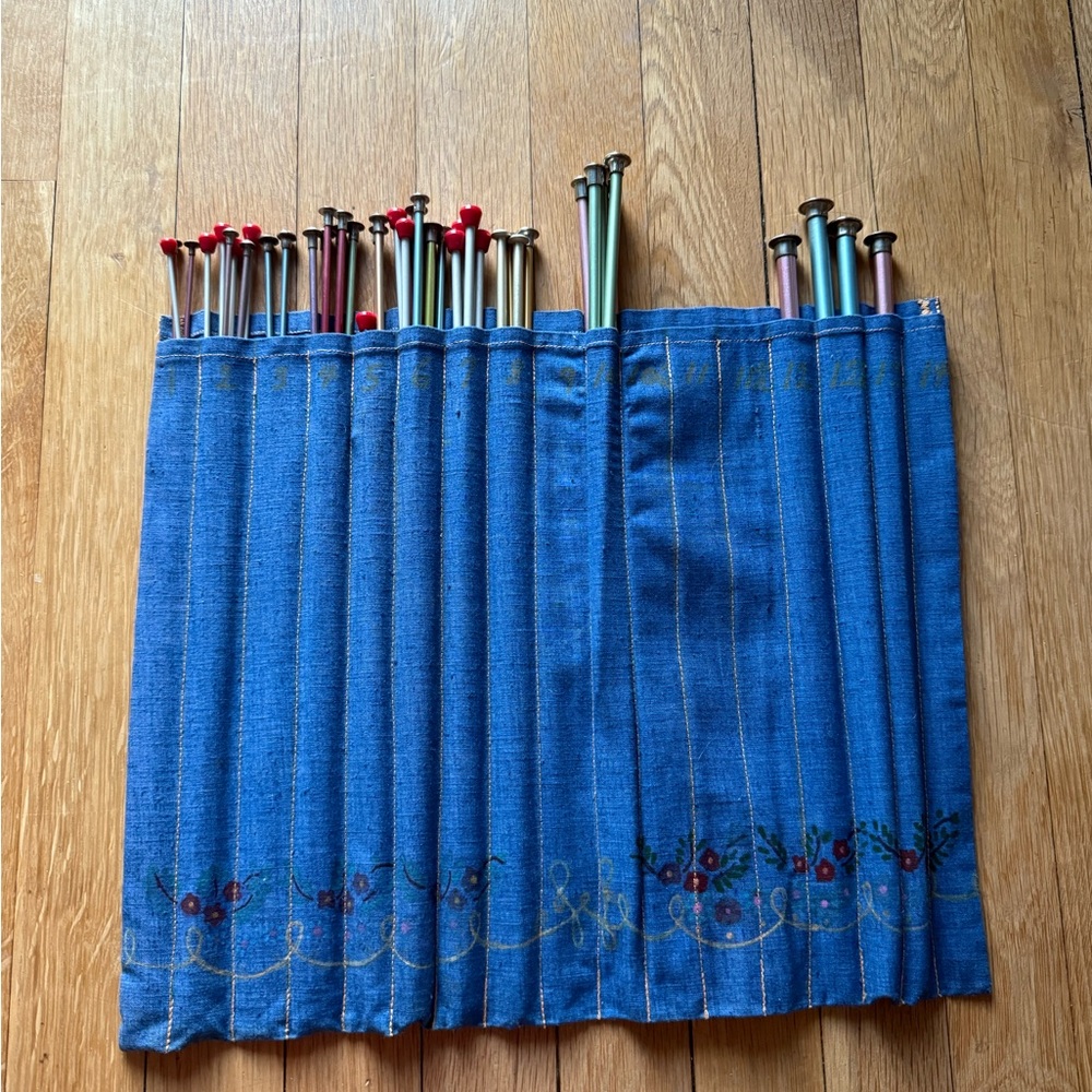 Vintage Knitting Needles and Holder